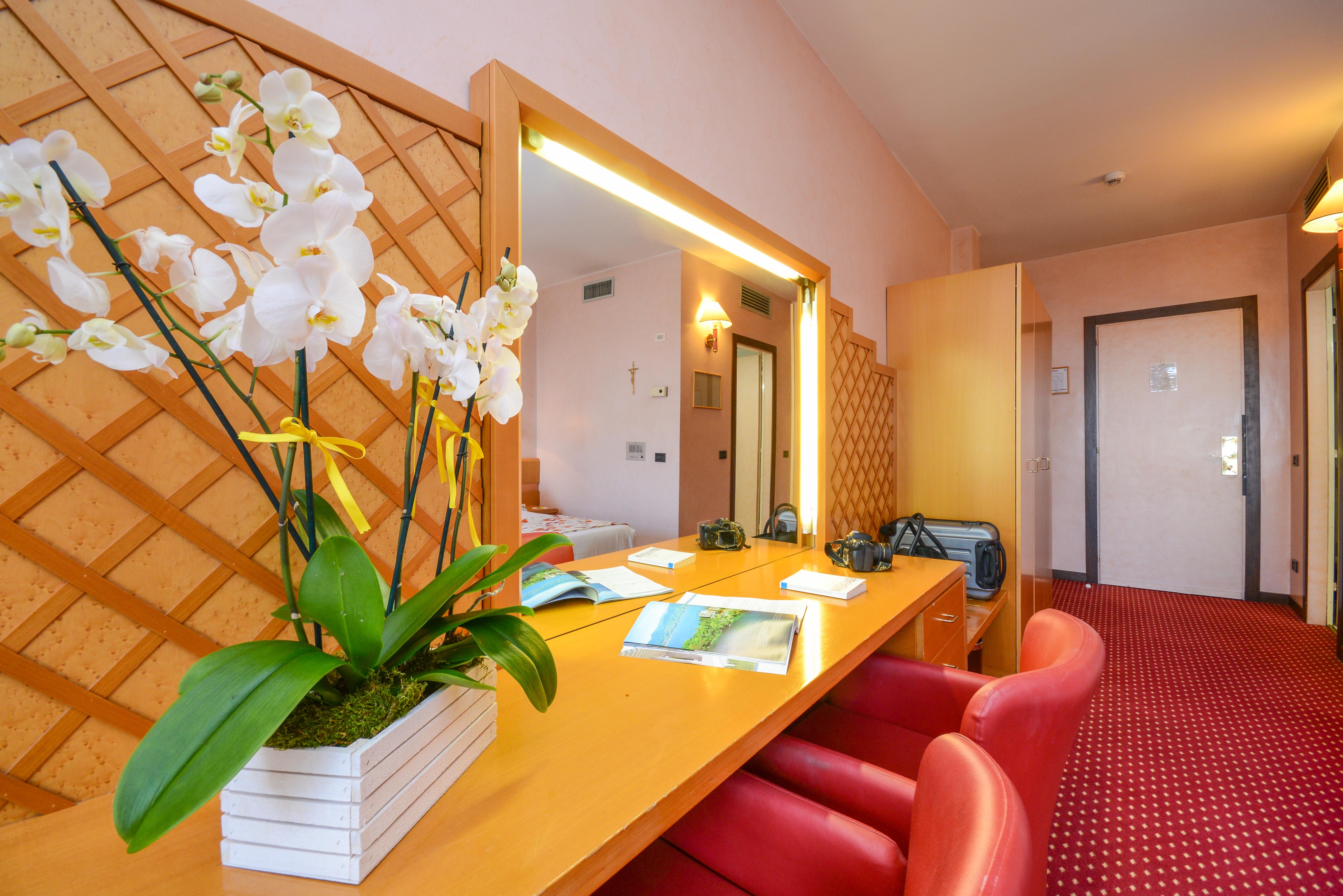 Hotel Oliveto Desenzano del Garda Exteriér fotografie