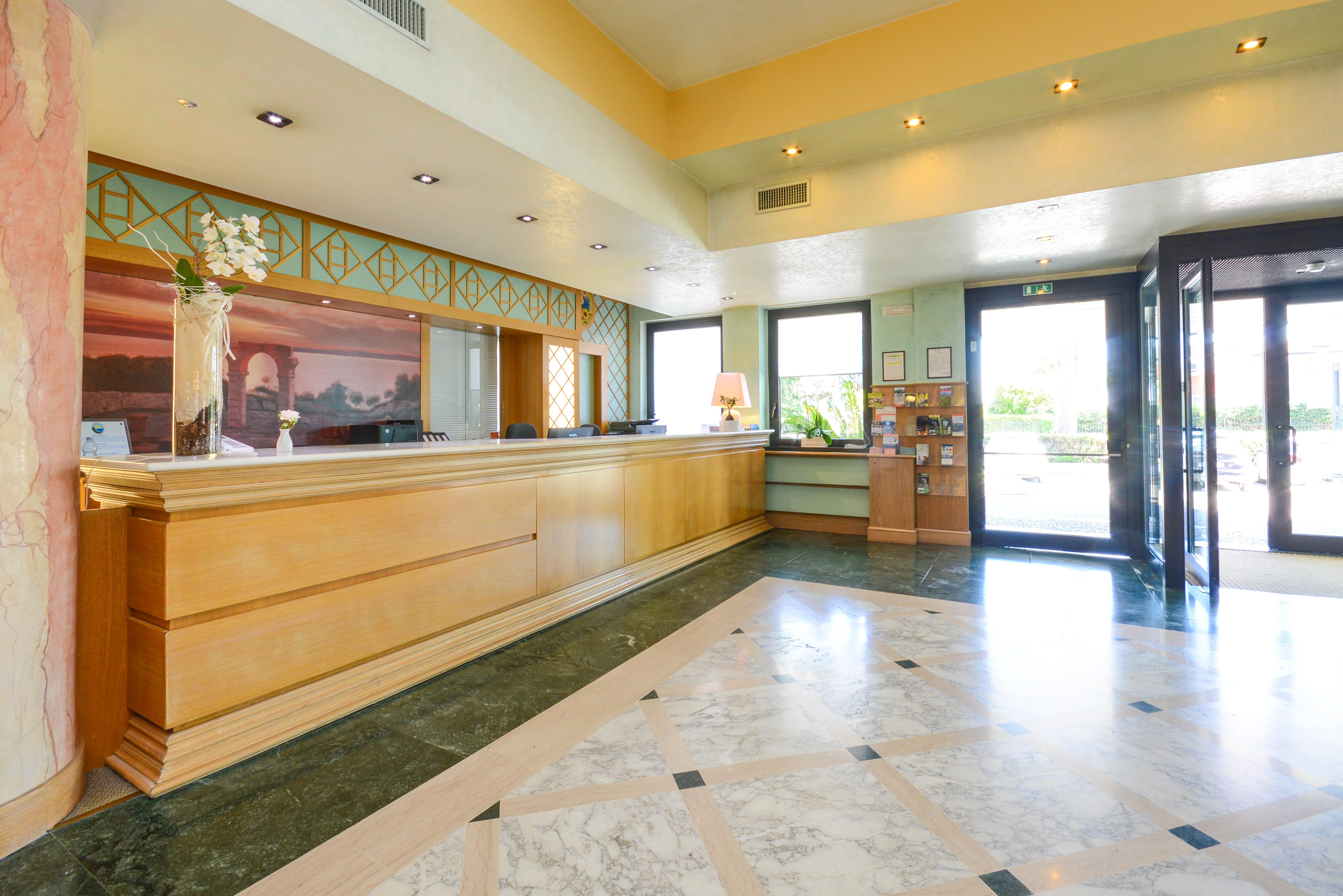 Hotel Oliveto Desenzano del Garda Exteriér fotografie