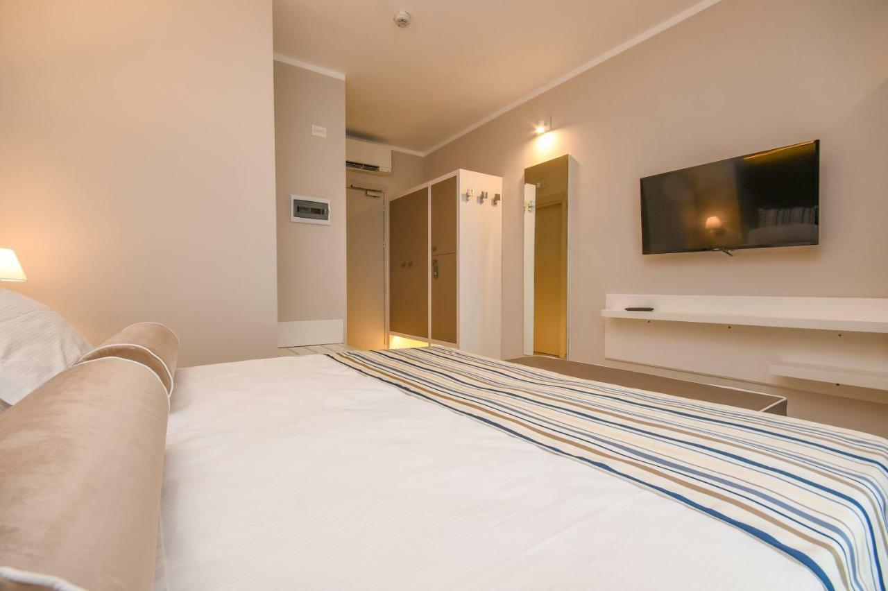 Hotel Oliveto Desenzano del Garda Exteriér fotografie