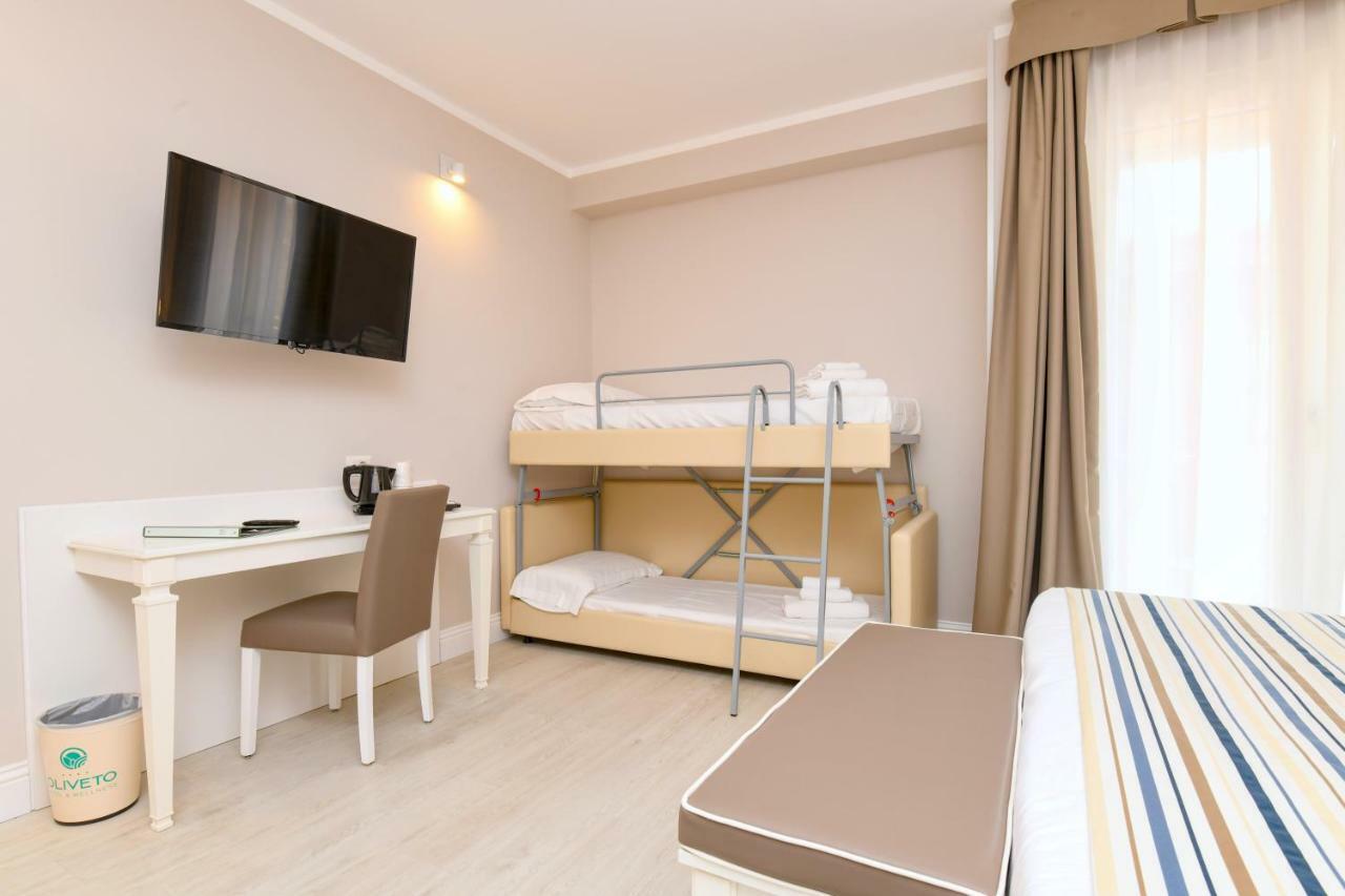 Hotel Oliveto Desenzano del Garda Exteriér fotografie